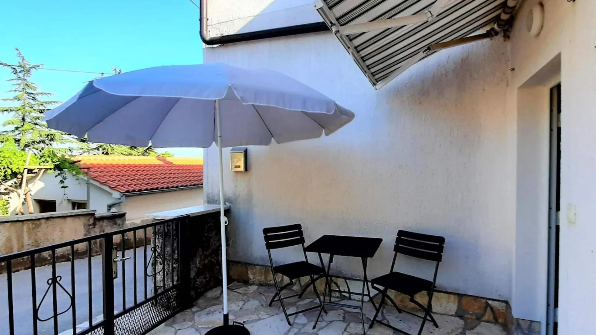 Countryside Holiday Home Marie With Pool Vrh  0*, Vrh (Krk)